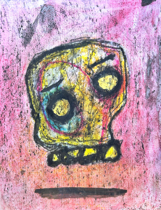 Cráneo amarillo sobre rosa